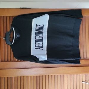 Abercrombie & Fitch woman size small black and blue pullover sweatshirt